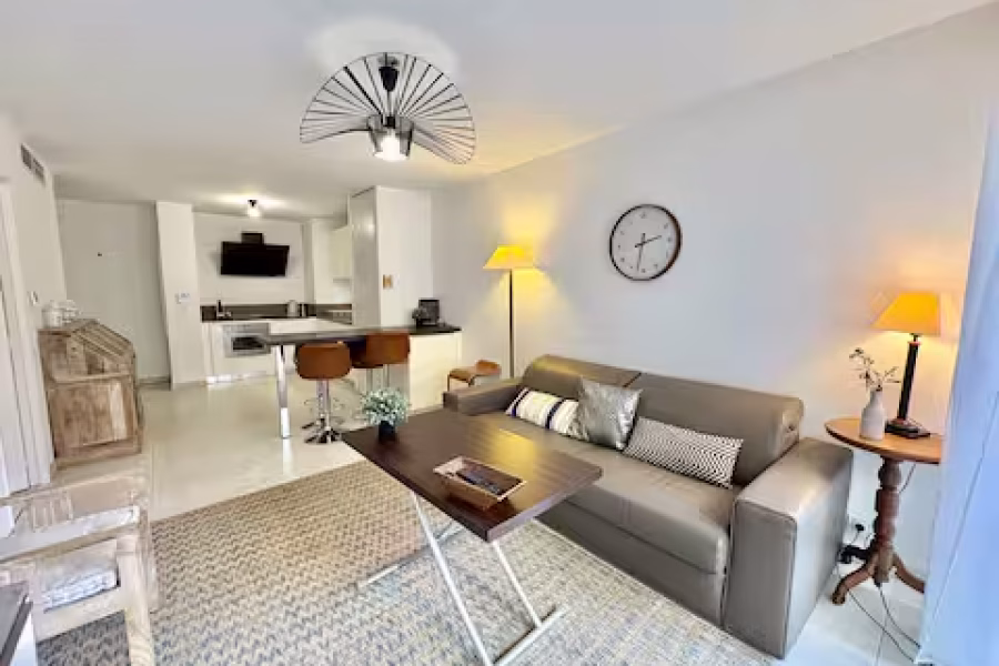 Appartement T2 avec parking privé au cœur de Saint-Raphaël
