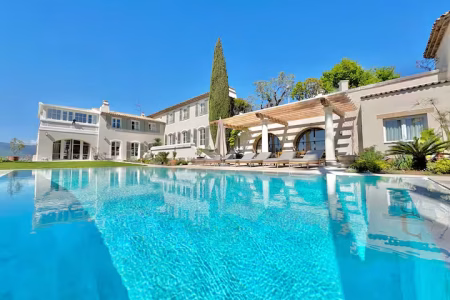 Luxueuse villa des artistes, vue mer et montagne